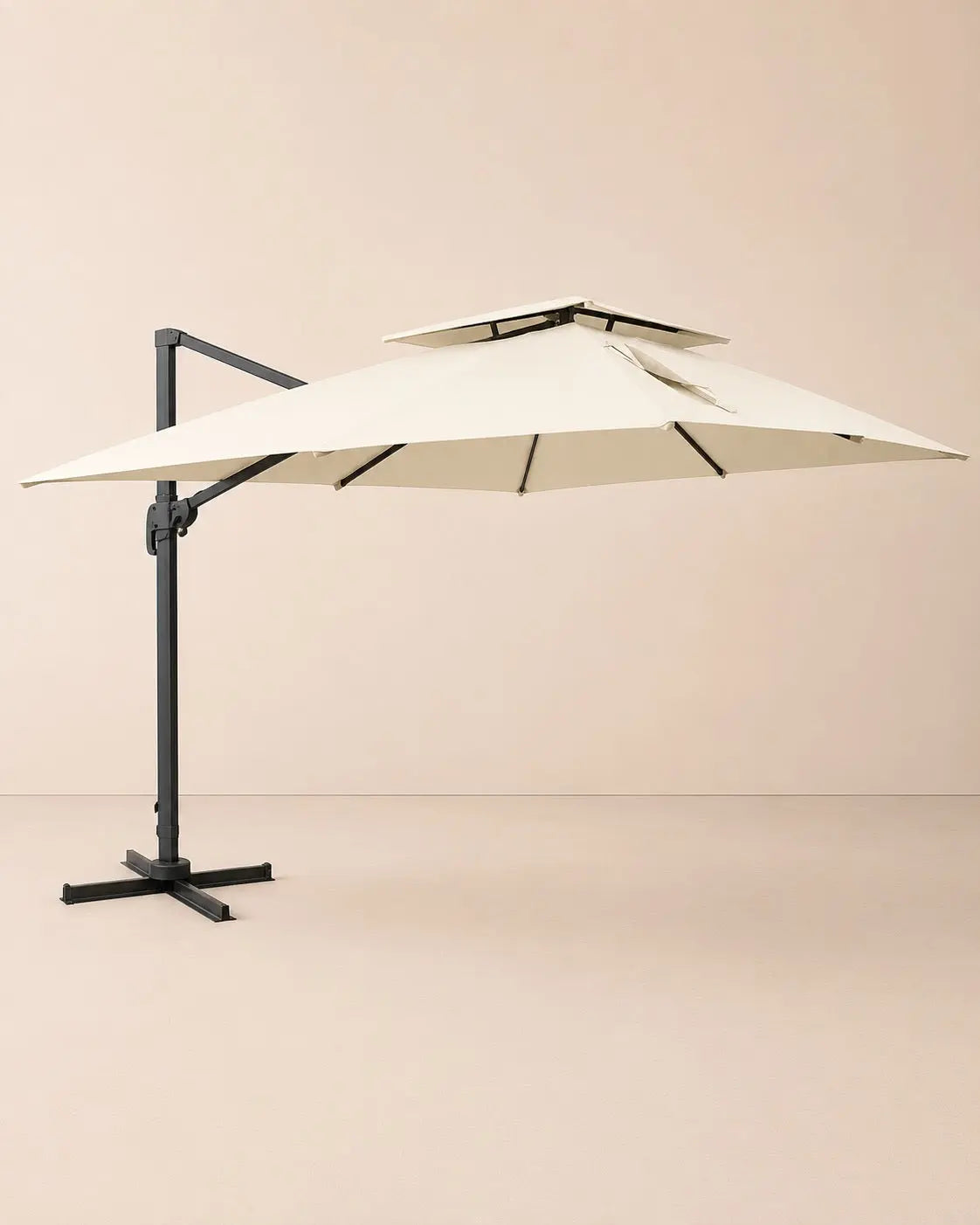 Parasol déporté crème ivoire XL Ombralys Sirocco 3x4m sur grande terrasse